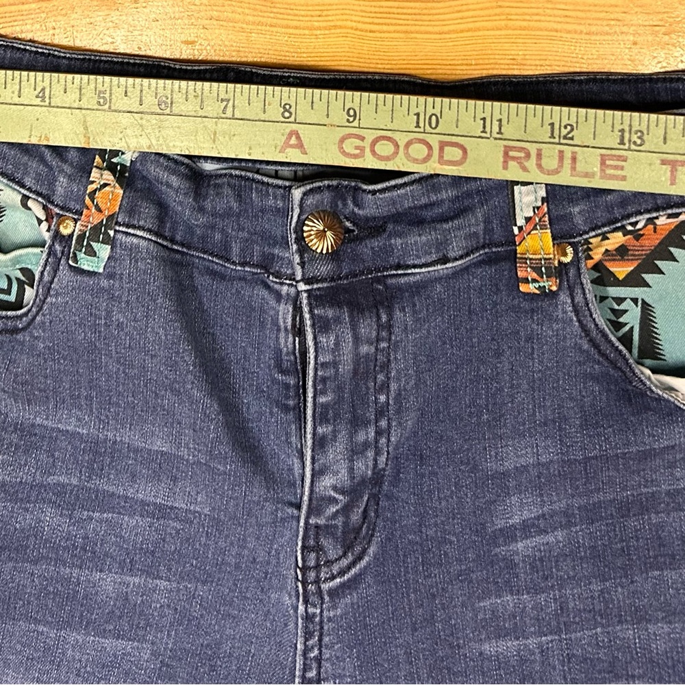 Ranch Dressn Flare jeans with Southwestern Print Accents Size 14 - Picture 13 of 16
